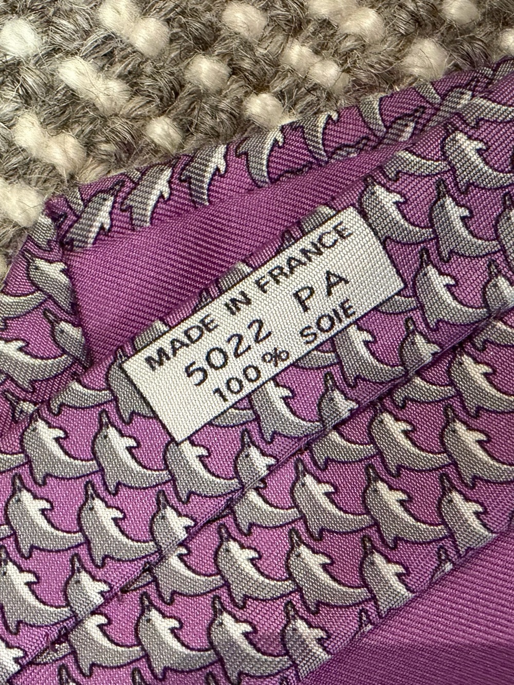 Hermès Dolphin Print Lavender Silk Tie - EUC - Picture 3 of 6